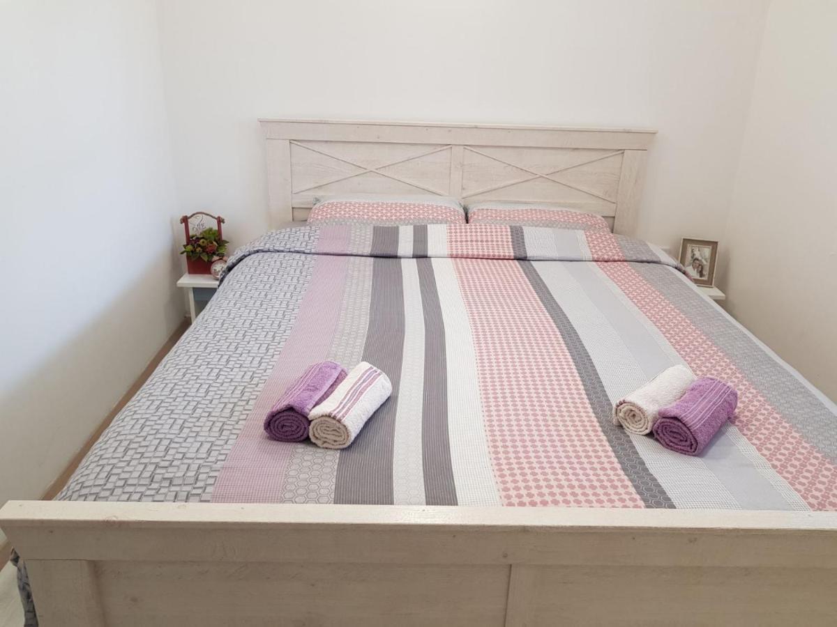 Modern Apartment Doris Kotor Luaran gambar